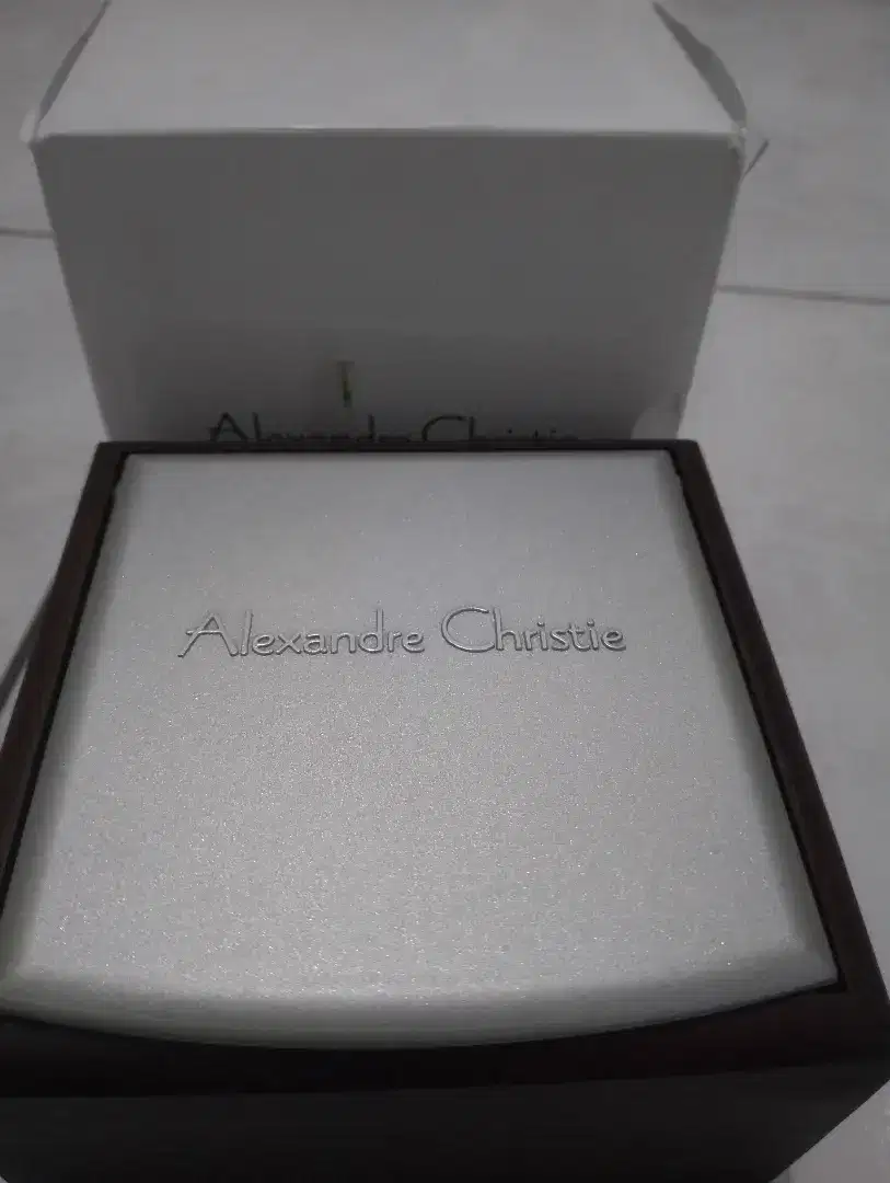 Jam tangan pria Alexandre Christie