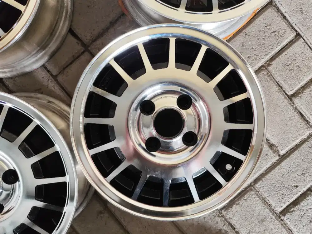 Velg Enkei Honda r. 13 x 5 ET. 38