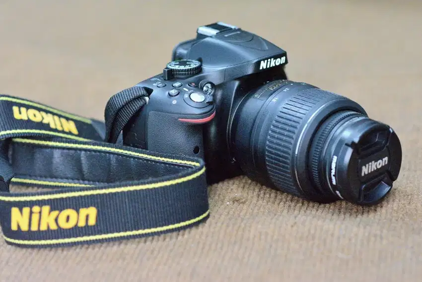 JUAL MURAH LIKE NEW DSLR NIKON D5200
