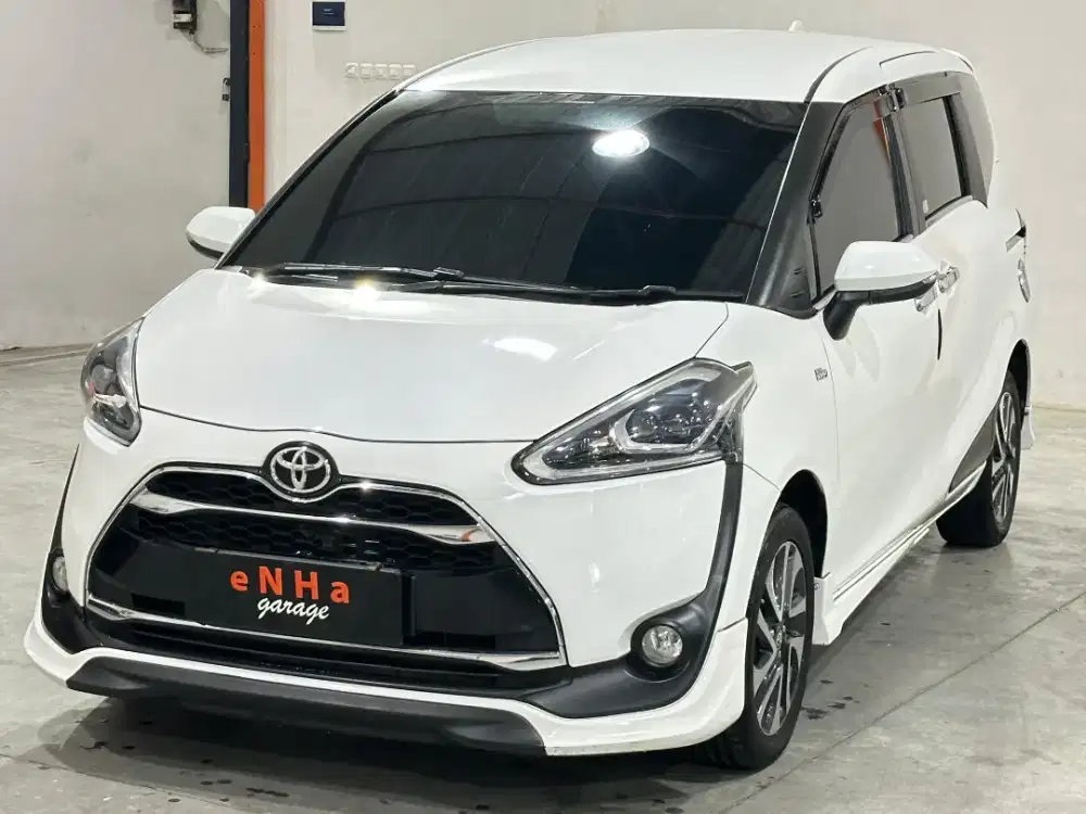 Toyota Sienta type Q Matic 2016 Istimewa!!