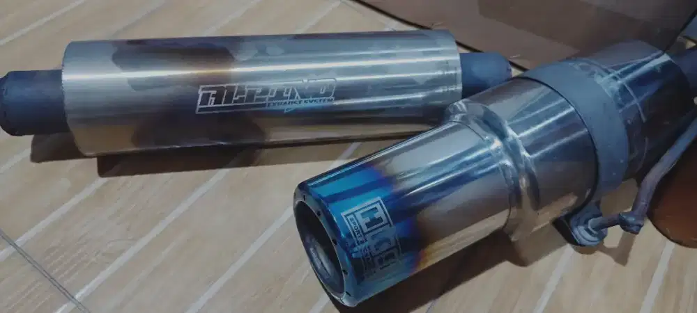 Set Muffler & Resonator Racing