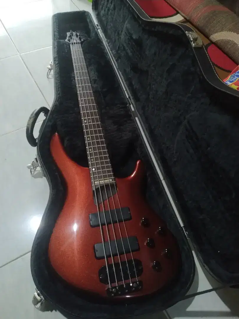 Bass cort artisan ori korea 5 string mantap siap pakai nett