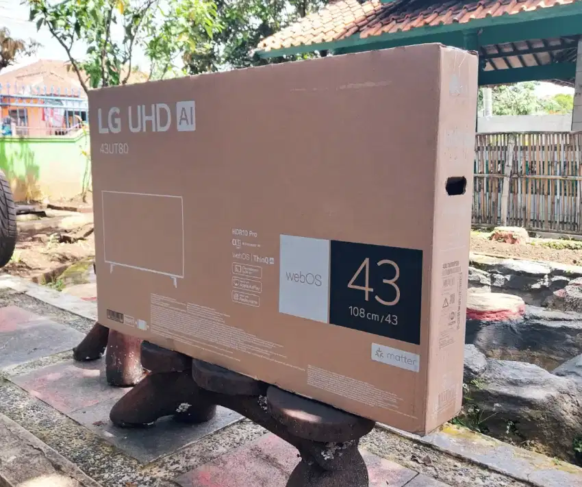LG Smart TV 43UT8050PSB 4K Ultra UHD AI HDR10 Magic Remote