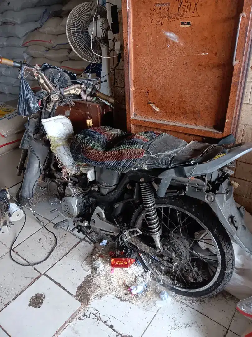 SIAP BAYAR MOTOR MATI MOTOR RUSAK MOGOK TIDAK TERPAKAI SE-JABODETABEK