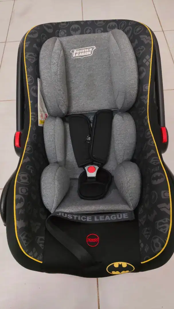 Carseat anak babydoes