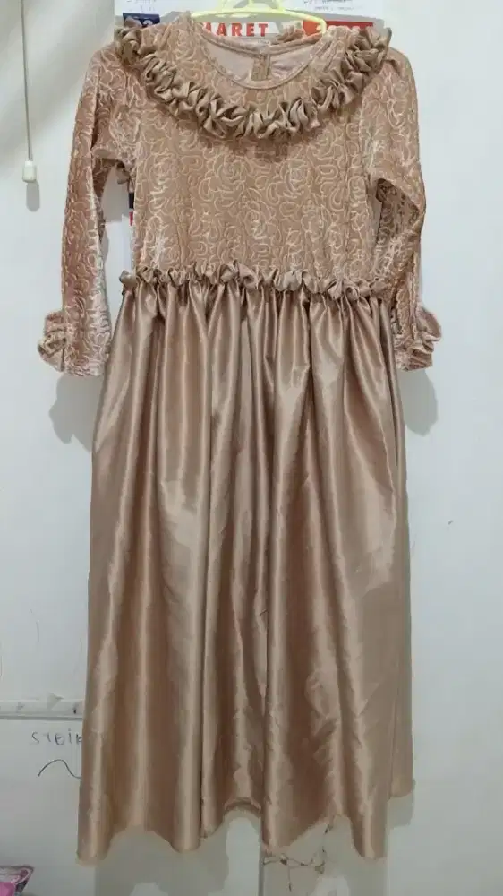 Baju longdress anak cream coklat