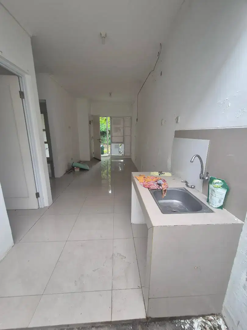 Dijual rugi turun harga rumah 1 lantai magnolia residance