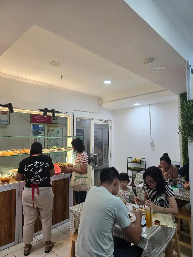 Dicari chef atau cook helper