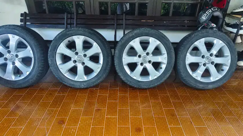 Pelek Ori Grand Livina X Gear