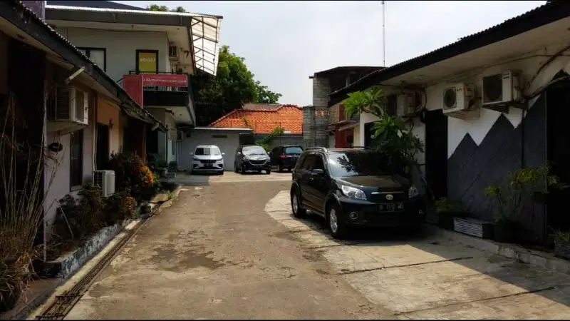 kavling n Bgnan cocok utk workshop, showroom di jln pramuka jaktim
