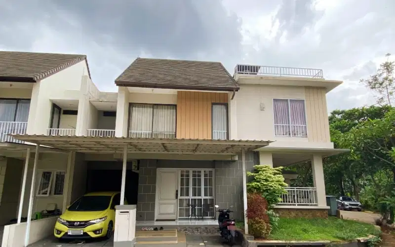 Rumah dalam cluster exlusive di samping toll Bambu apus Jakarta timur