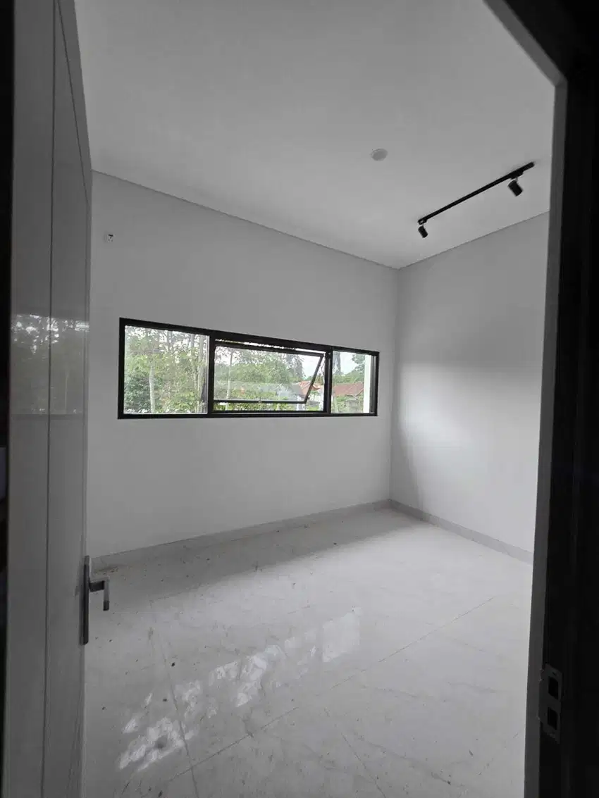 Dijual rumah baru dalam cluster proses finishing (private pool)