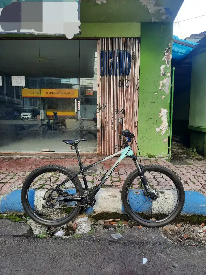 Polygon XTRADA 5 TAHUN 2022