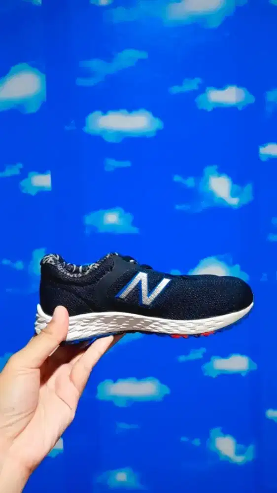 jual sepatu kidz new blance ( IAARISB2) size 27 1/2