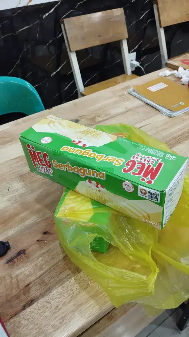 Asisten Toko Roti