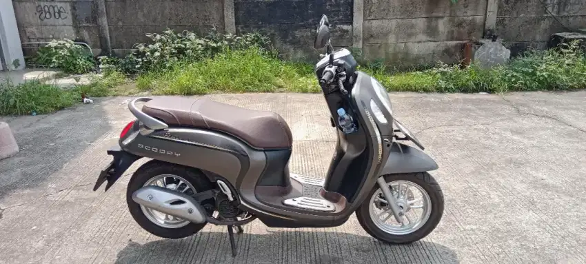 Scoopy 2023 keyless