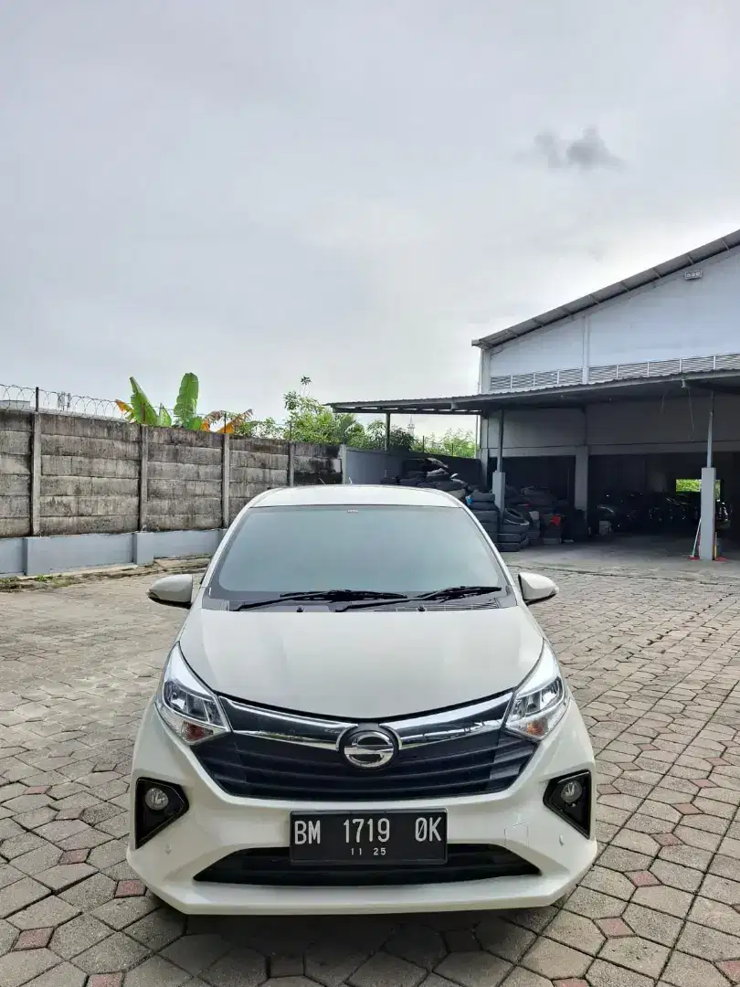 Sigra 2020 R deluxe manual. Km 26rb