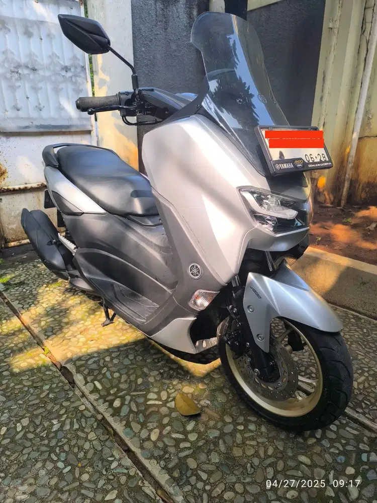 Yamaha Nmax ABS TCS 2023, Silver Gold