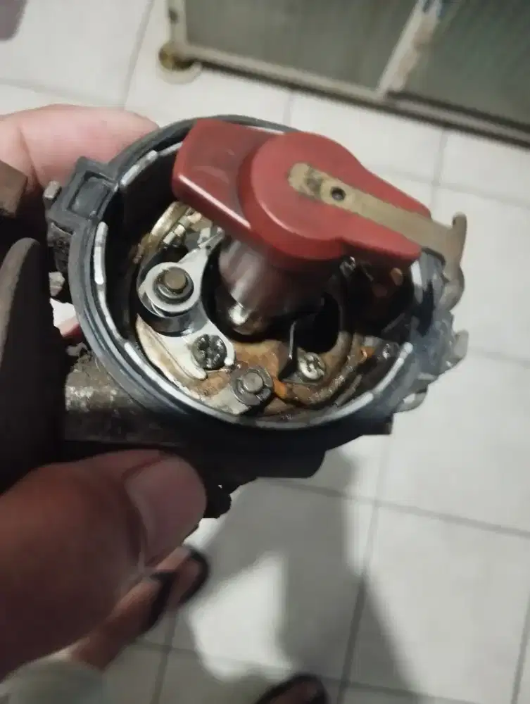 Delco Corolla GL original