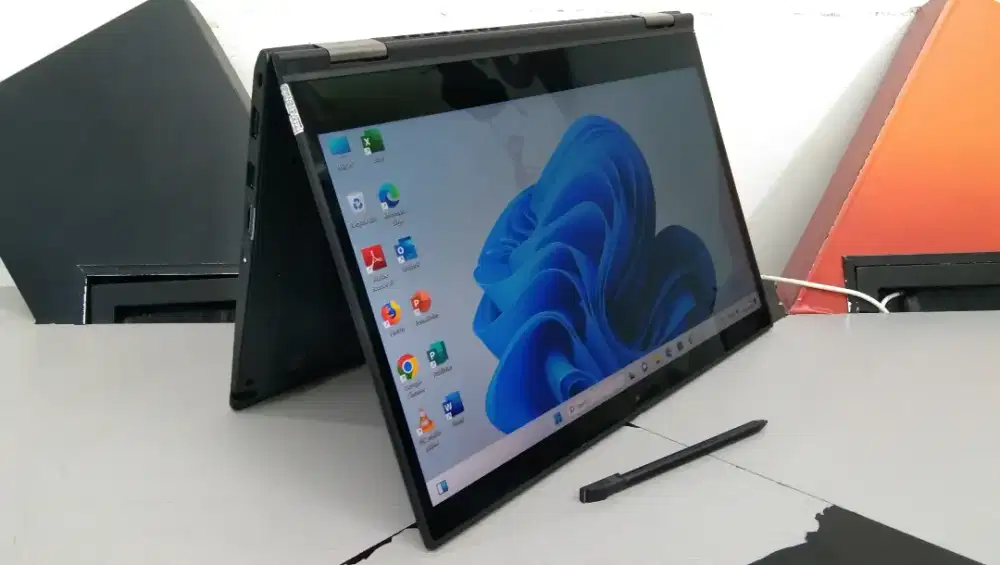Lenovo Thinkpad x13 Yoga Touchcrean Core i5 Gen 10