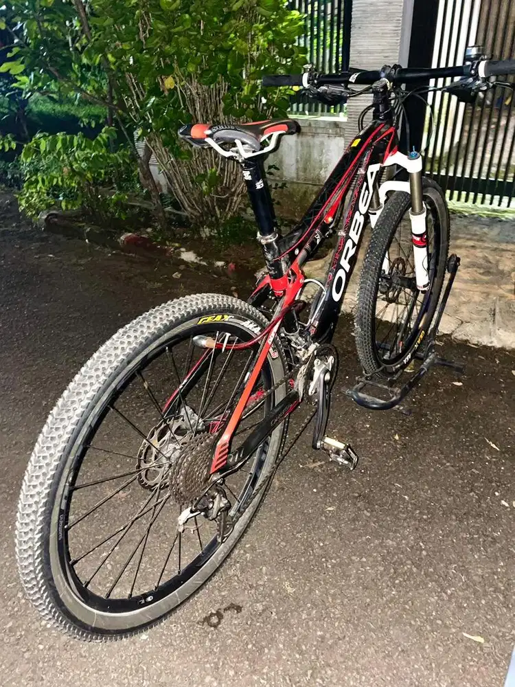 SEPEDA ORBEA OIZ GUNUNG MTB