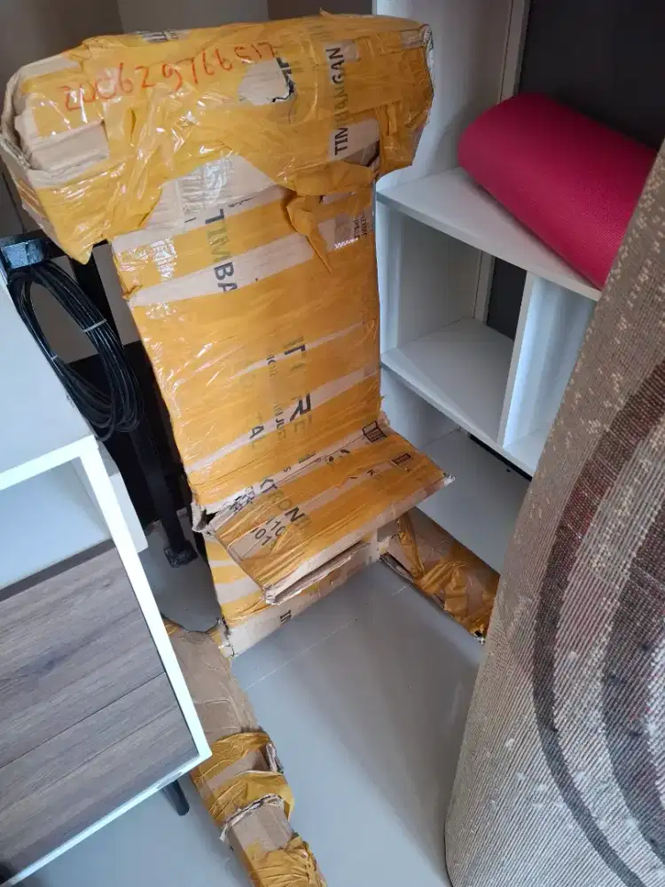 Bracket Tv 55-65 masih baru