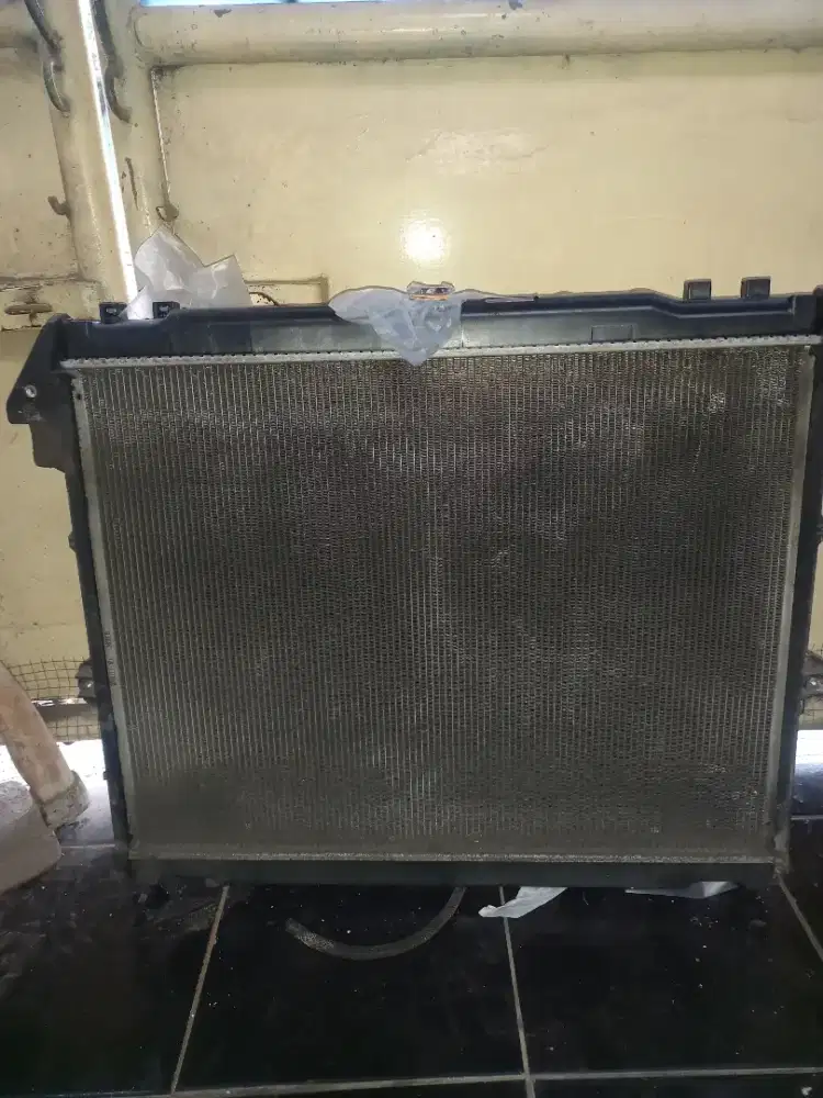 Radiator toyota innova lama matic bensin