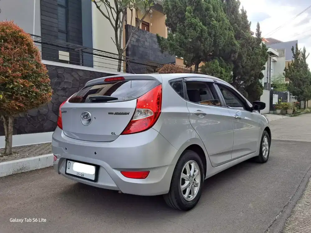 HYUNDAI GRAND AVEGA 1.4 GL AT 2013