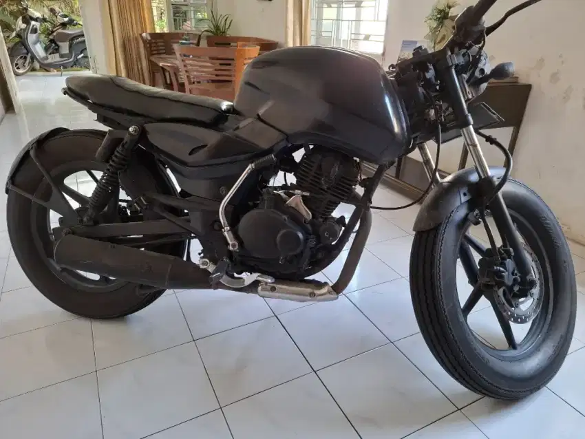 Bajaj Pulsar 180 Custom BratCafe