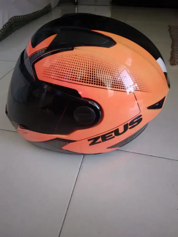 HELM ZEUS SPEEDSTER ORIGINAL Ukuran L