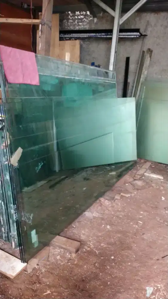 Ready stock Kaca tempered second/rekondisi berbagai macam ukuran