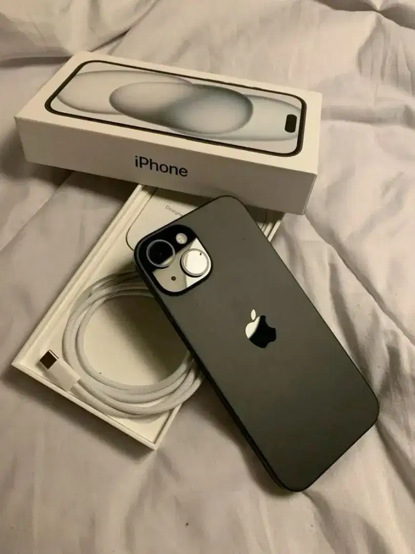 Ready new iPhone 15 basic black 128gb bisa cicilan tanpa DP syarat KTP
