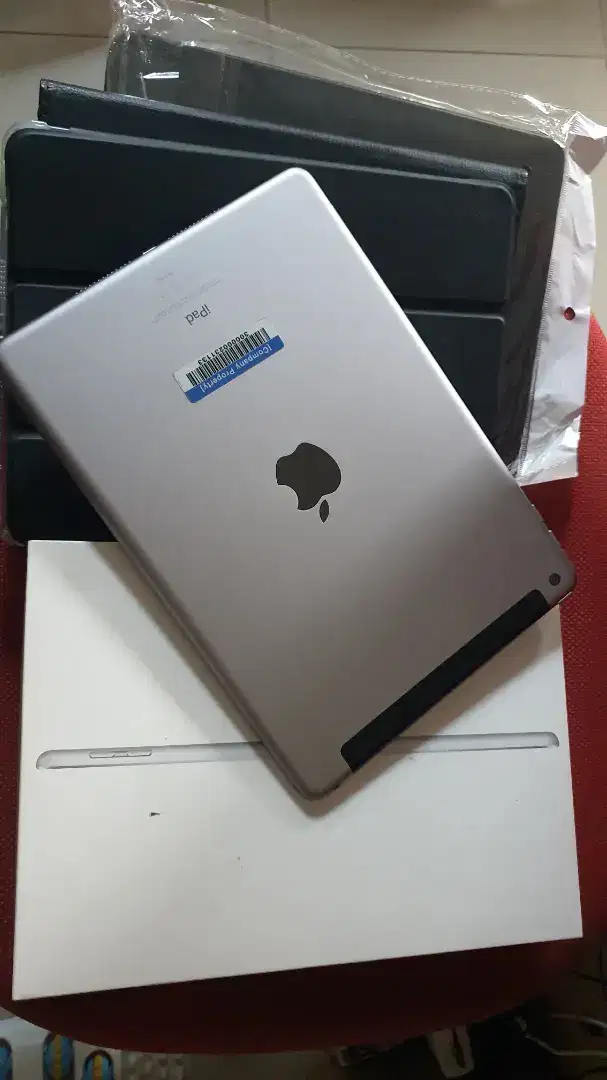 Ipad Gen 6 128 Cell dan WiFi