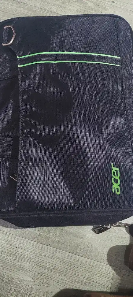 Di jual tas laptop acer