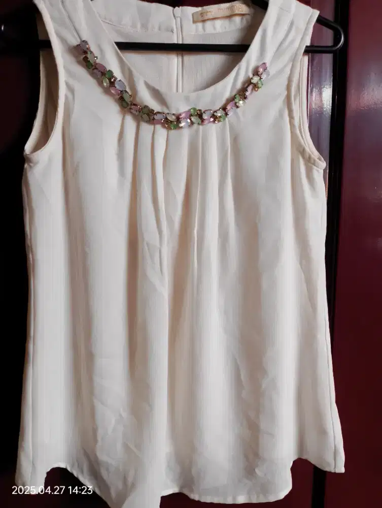 Blouse/ Daleman/ u can see MINIMAL