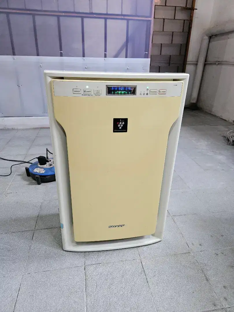 SHARP AIR PURIFIER FU-A80Y-W
