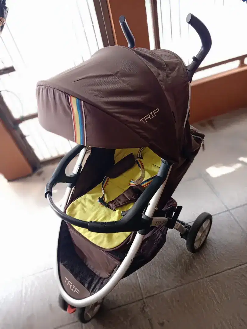 Stroller Kereta Bayi Merk Coco Latte TRIP