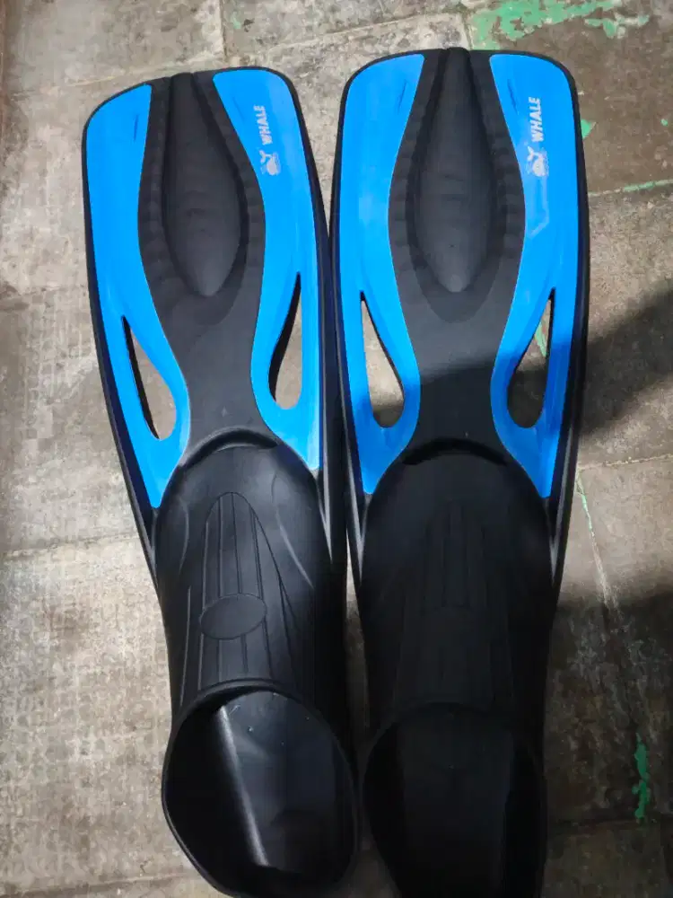 kaki katal, fin untuk renang