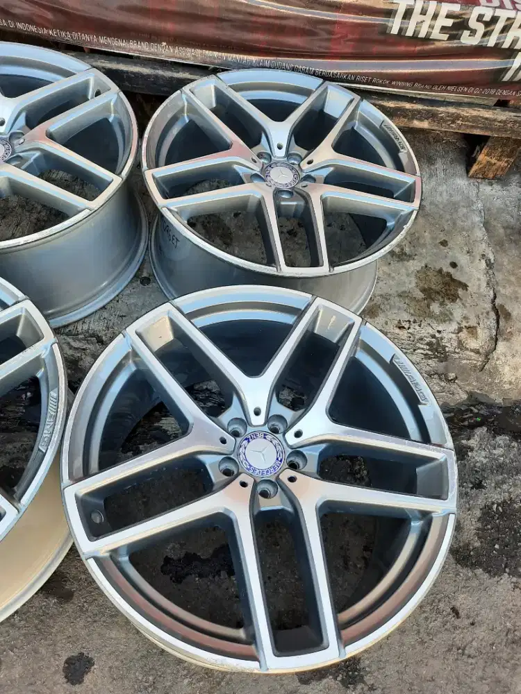 Velg Mercedes Benz AMG GLE 450 R.21 ori