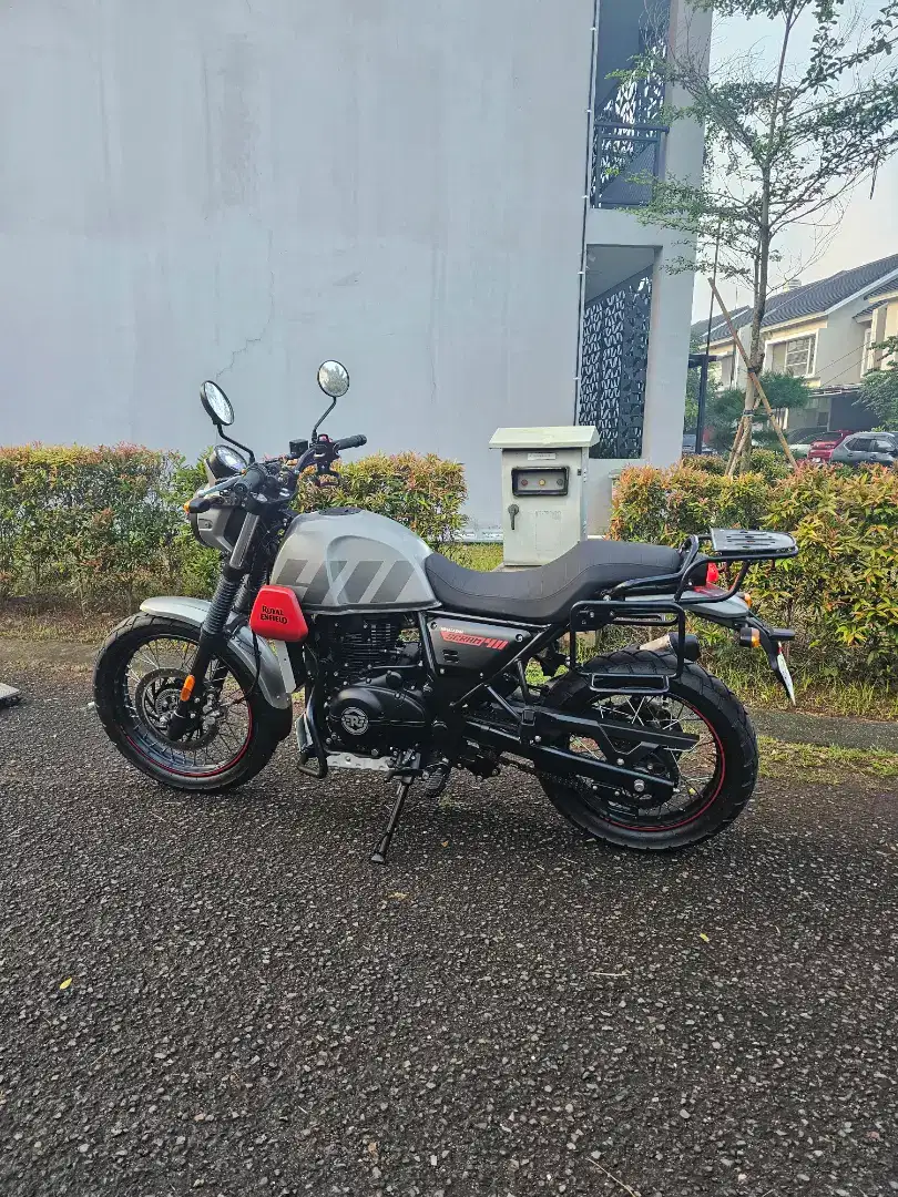 Royal Enfield Scram411