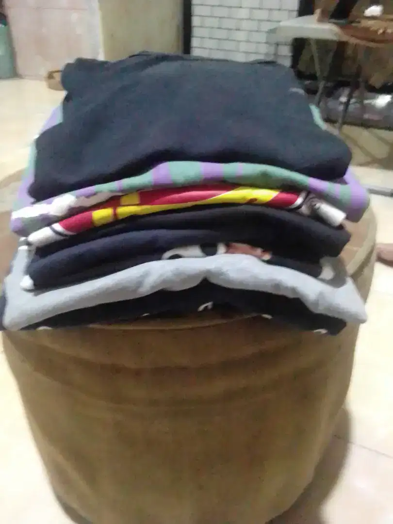 kaos 8 pcs size M dan L