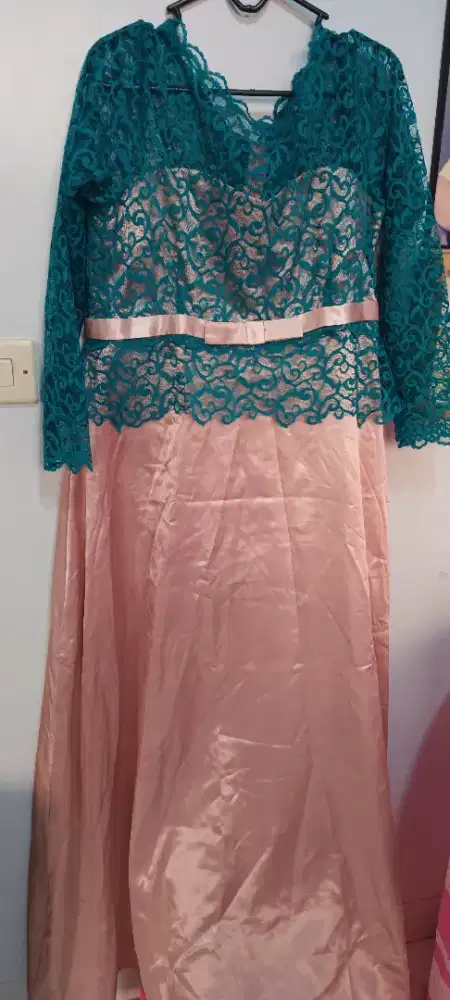 Dress simple untuk kondangan