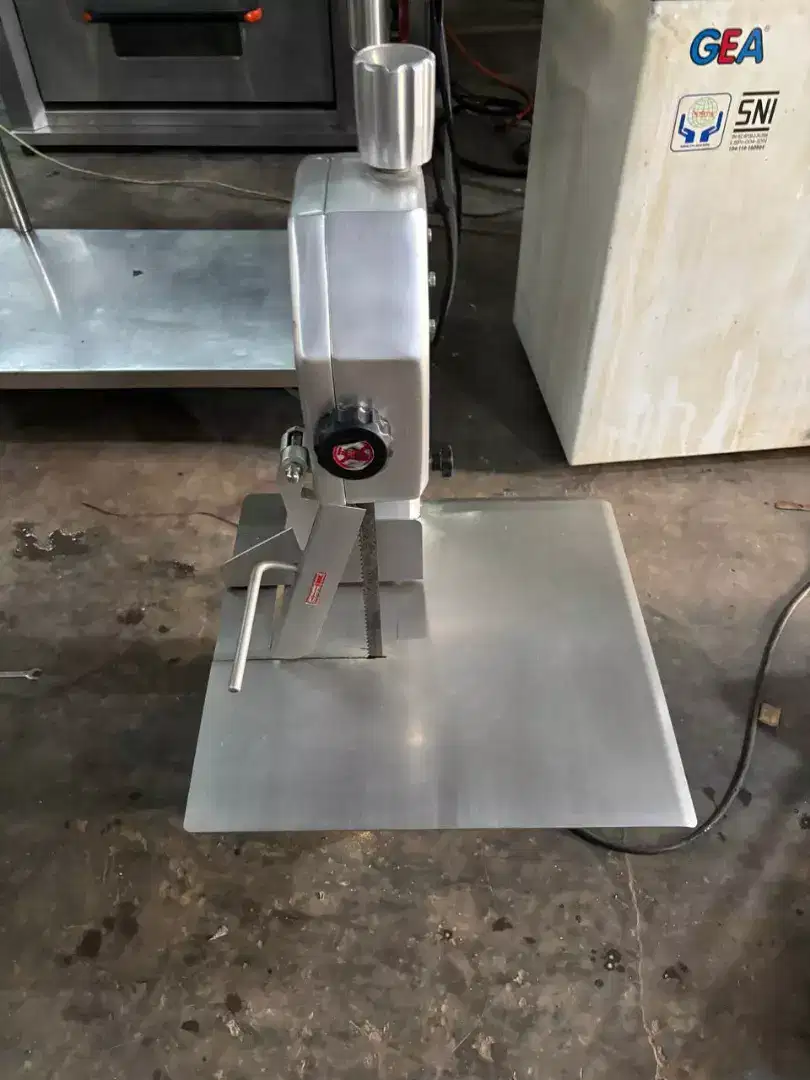 Mesin Bone saw machine wirastar