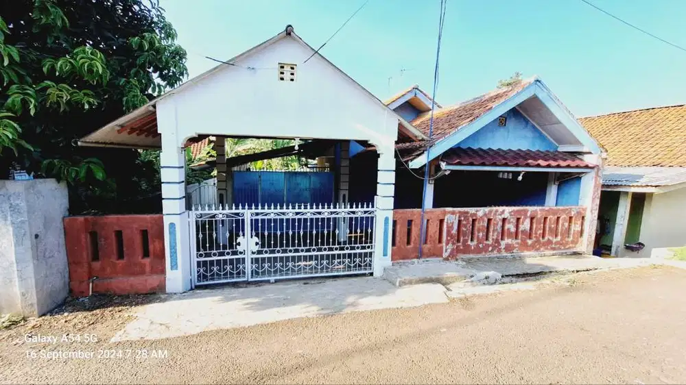 Rumah dan Kebun di Purwakarta