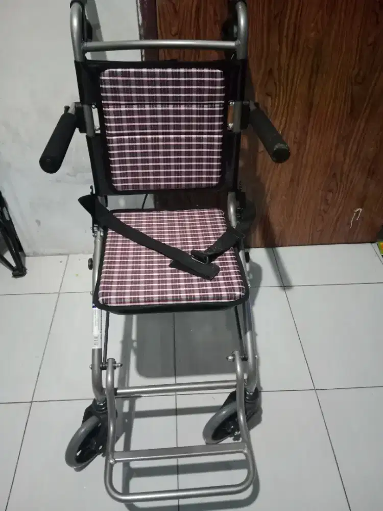 ONEMED Kursi Roda Travel 1100