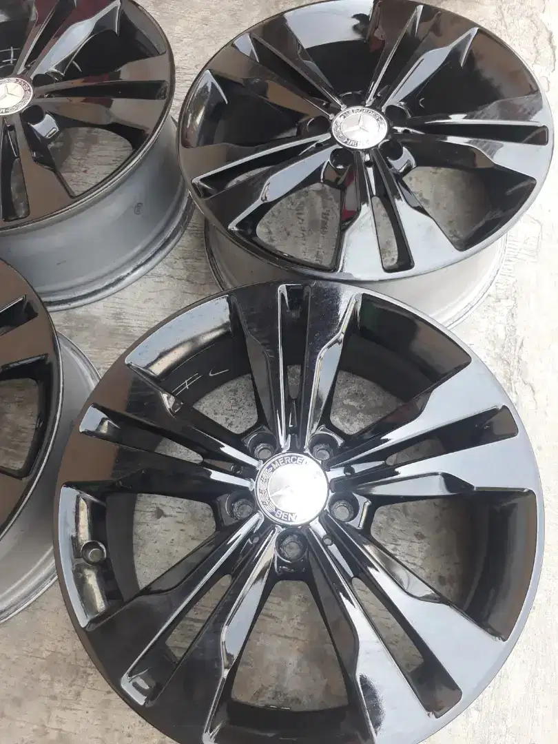 Velg Mercedes Benz Aclass200 R.18 ori