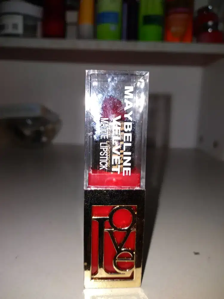 Lipstik matte Revlon