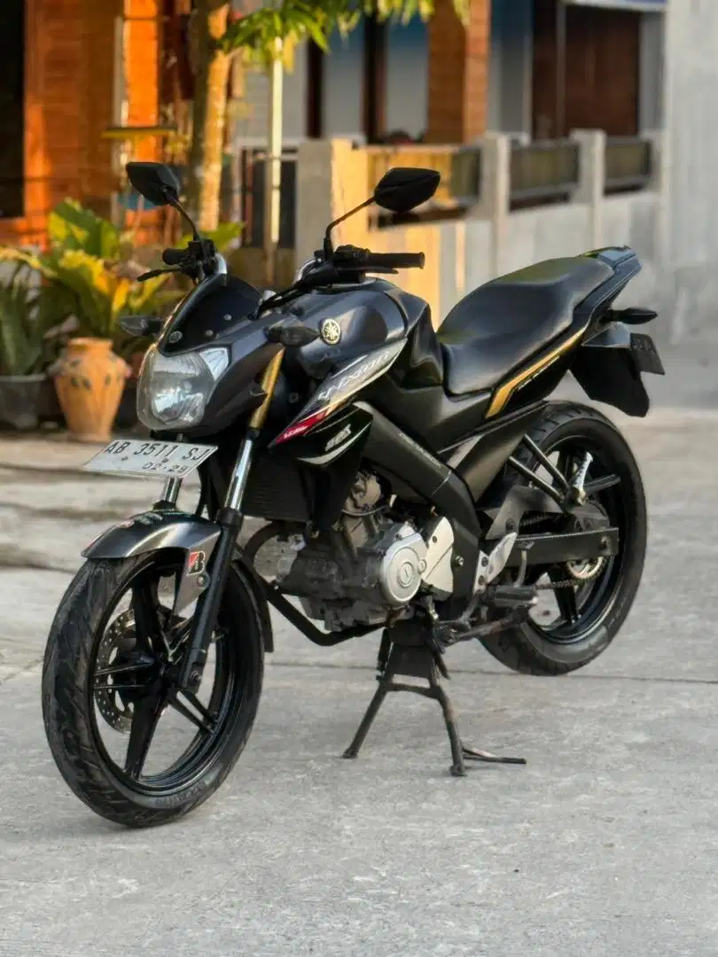 Yamaha vixion 2014 plat ab pajak on