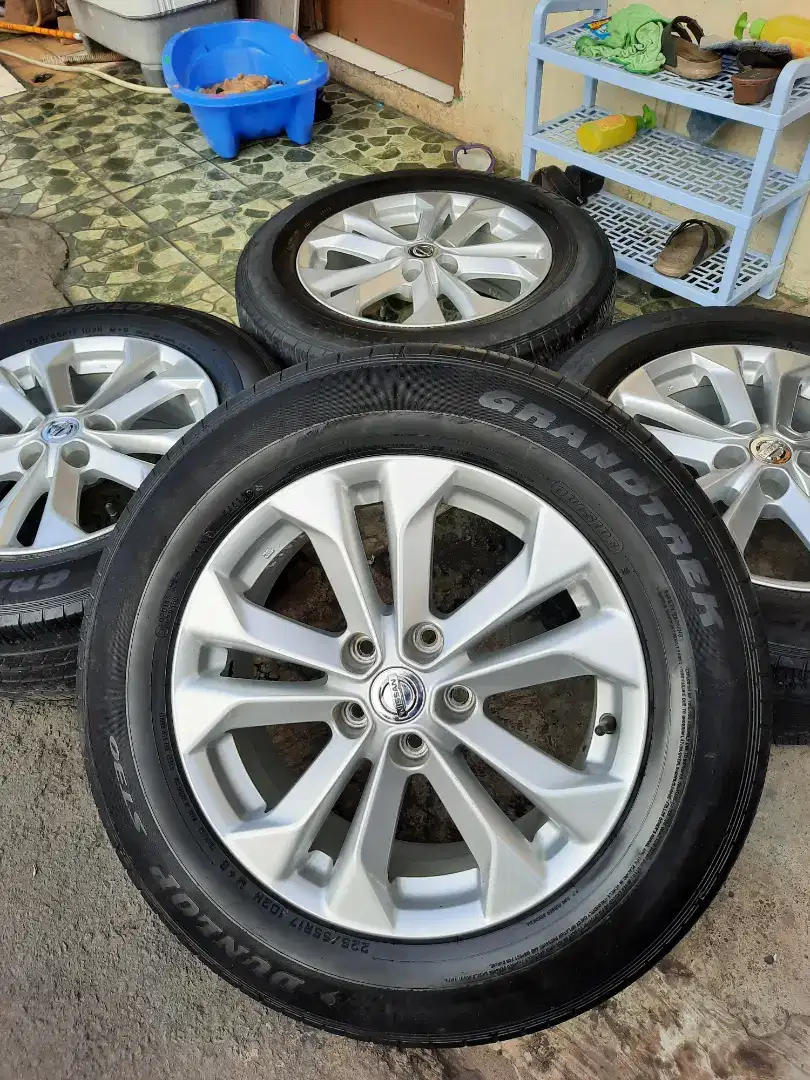 Velg Nissan Xtrail R.17 ori