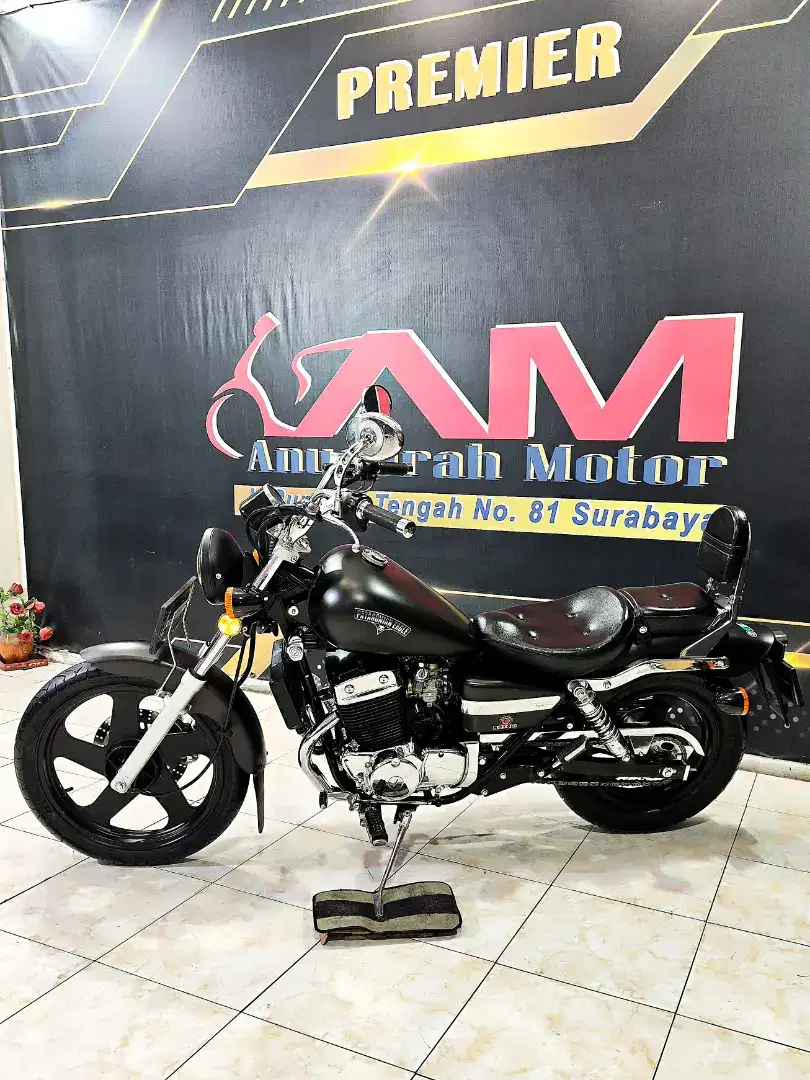 Benelli PE 250cc reg. 2023 km. Low kinyis2 mewh.Anugerah motor rungkut